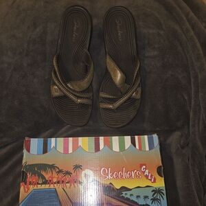 Rumblers Skechers Women's Tan Sandals